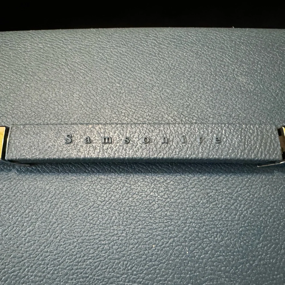 Blue vintage train case